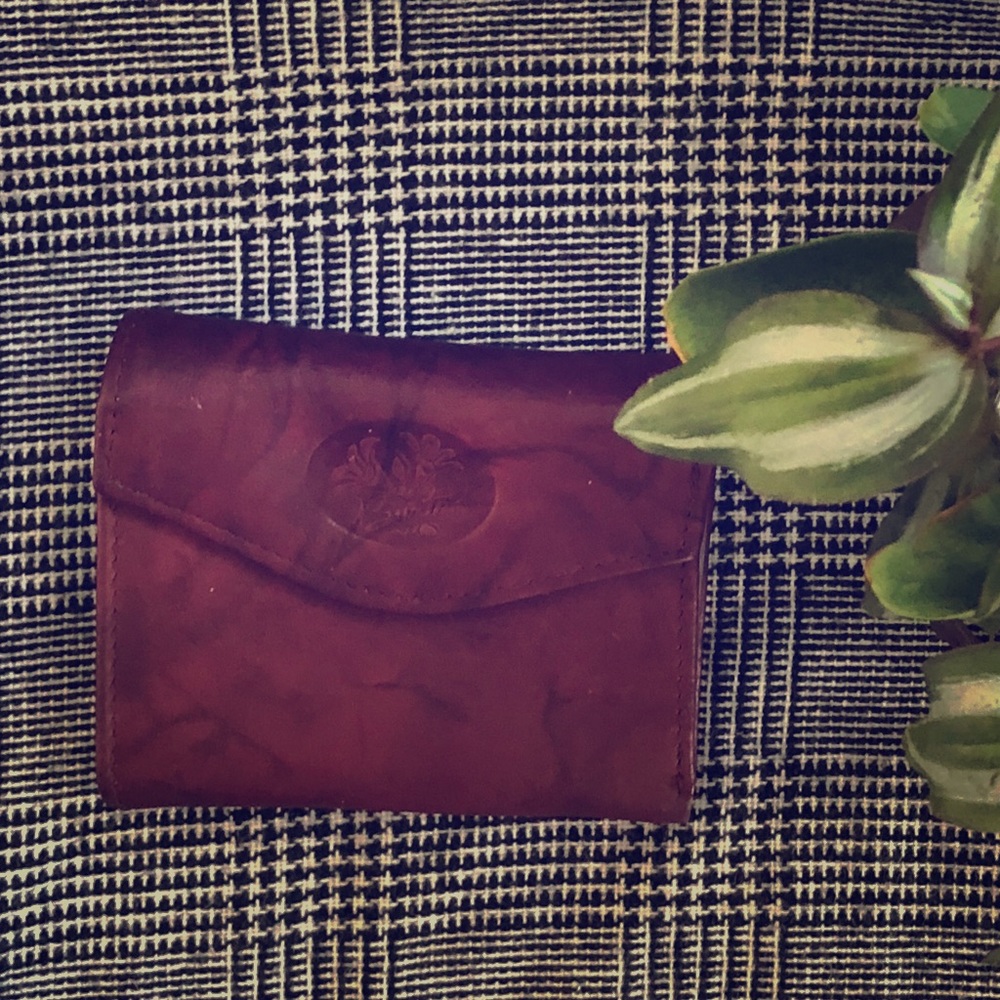 Closet CLEAROUT!!! Buxton Maroon Wallet